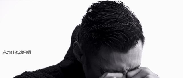健身特别厉害的一个男明星_国内男明星健身照_健身房男明星